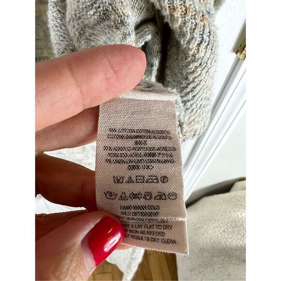 Free People Womens Asymmetrical Cream Cardigan Sweater Size M - Picture 3 of 4